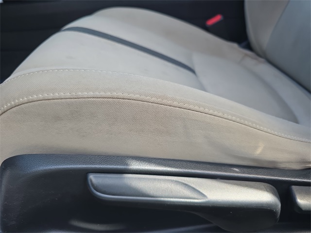2018 Honda Civic LX photo 26