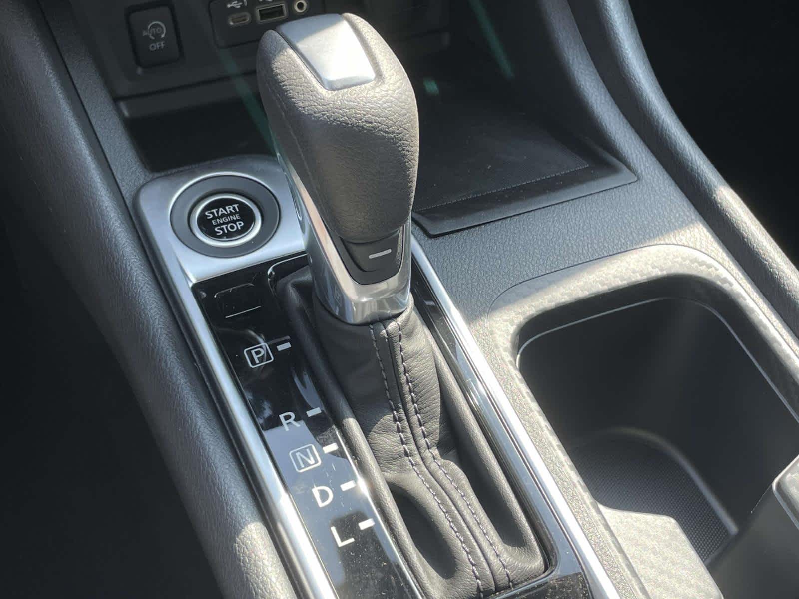 2025 Nissan Sentra SV photo 20