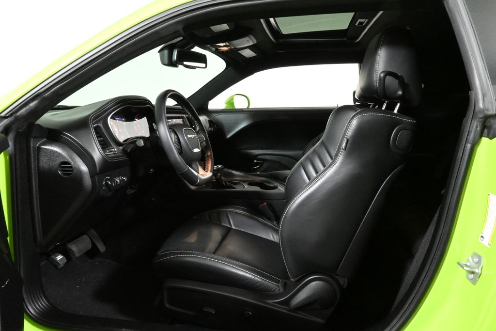 2023 Dodge Challenger SRT8 Hellcat Widebody photo 3