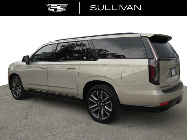 2023 Cadillac Escalade ESV Sport photo 5