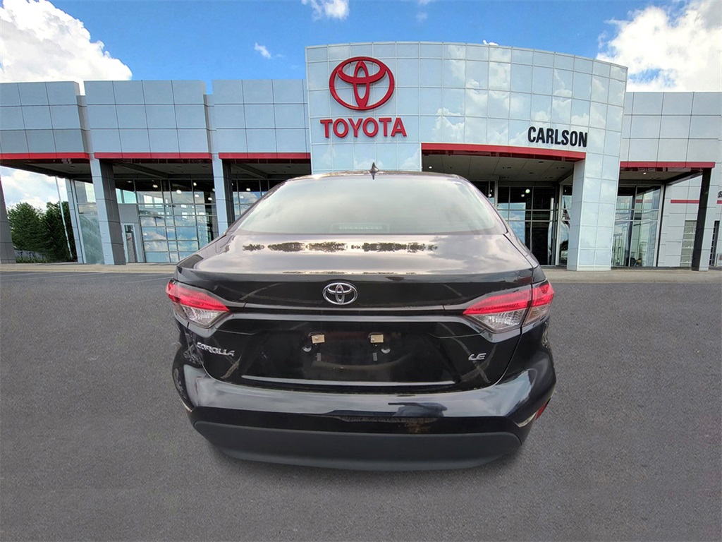 2024 Toyota Corolla LE photo 3