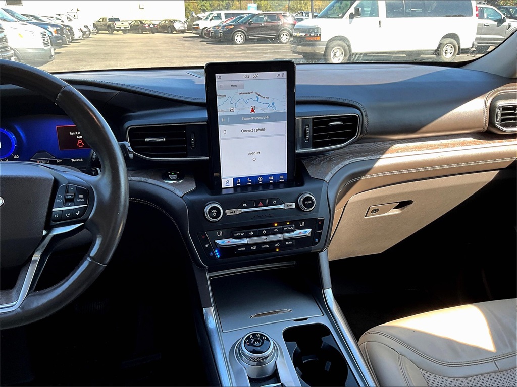2020 Ford Explorer Platinum photo 19
