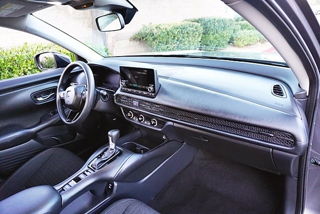 Used 2025 Gray Honda LX image 9