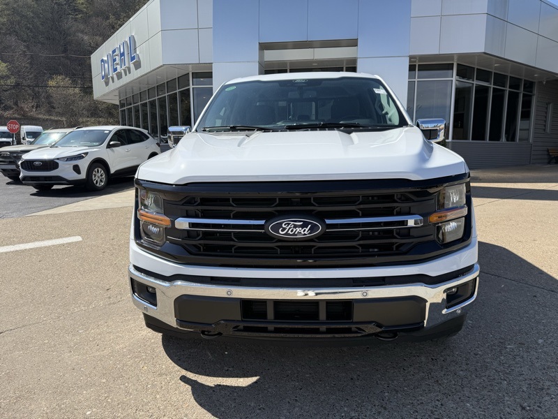 2025 Ford F-150 XLT photo 2