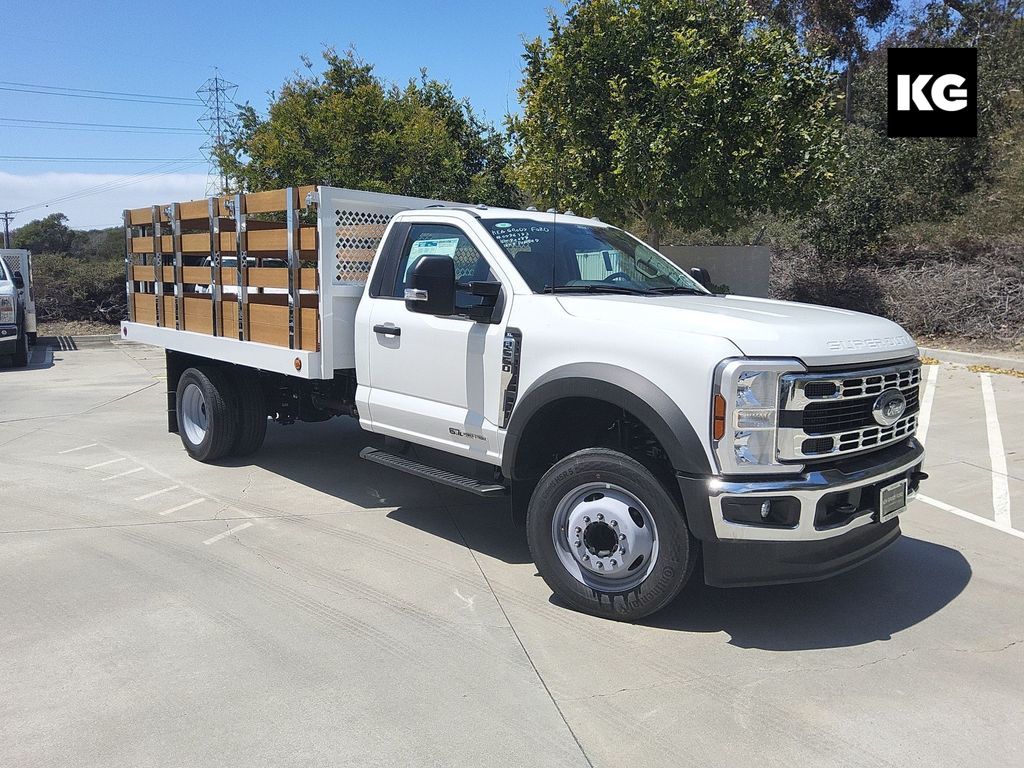 2024 Ford F-550 Super Duty Chassis Cab XL's photo