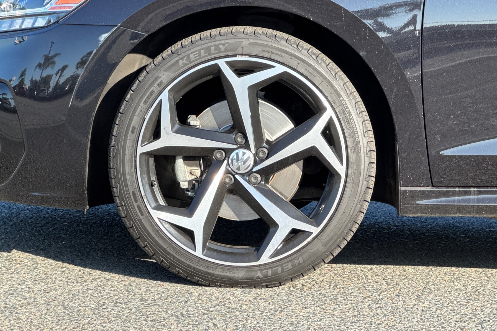 2020 Volkswagen Passat 2.0T R-Line photo 23