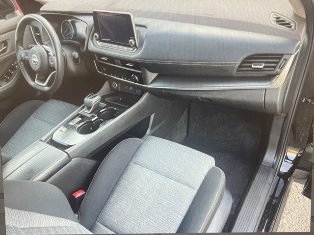 2023 Nissan Rogue SV photo 15