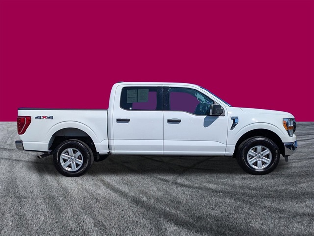 2021 Ford F-150 XLT photo 2