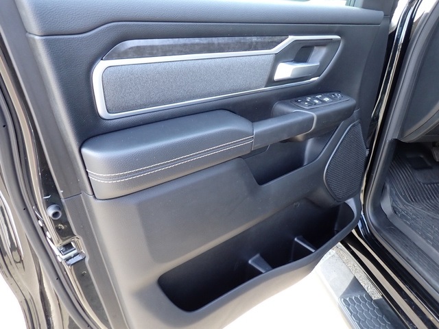 2022 Ram 1500 Big Horn Lone Star photo 18