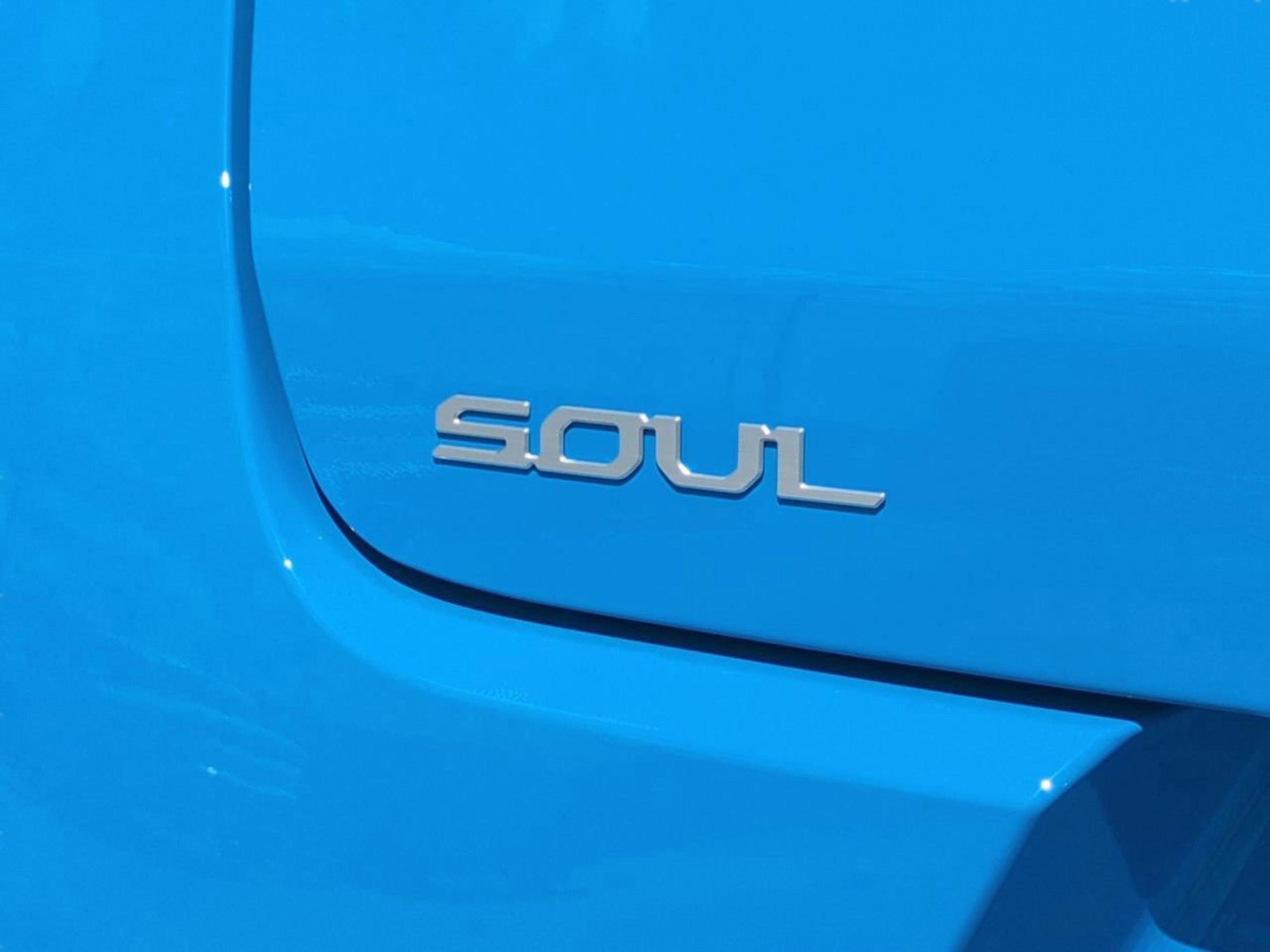 2025 Kia Soul EX photo 11