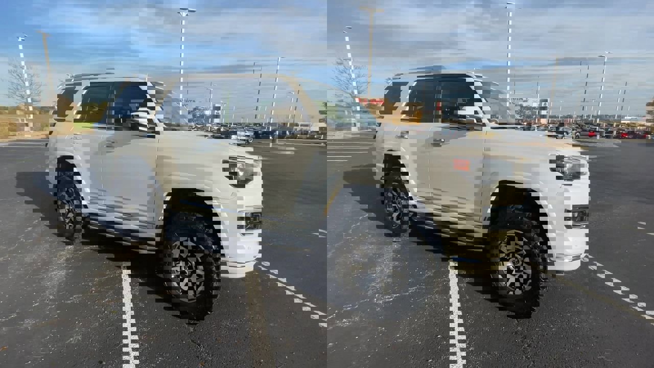 Used 2017 Toyota 4Runner Limited with VIN JTEBU5JR6H5437910 for sale in Kansas City