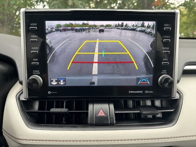 2022 Toyota RAV4 XLE photo 27