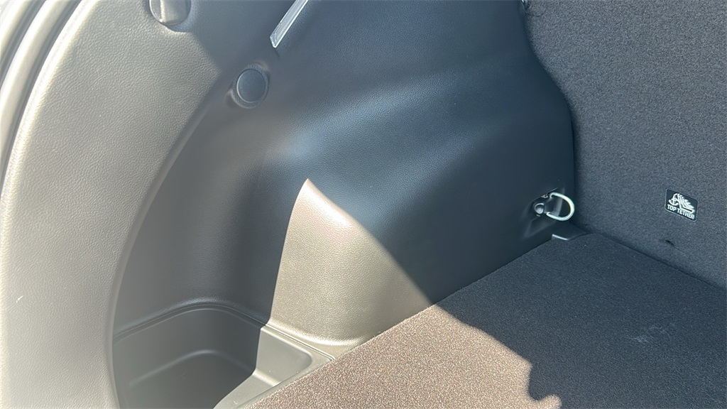 2025 Jeep Compass Latitude photo 41