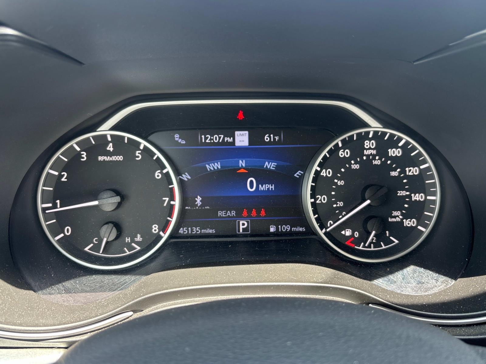 2023 Nissan Maxima SV photo 10