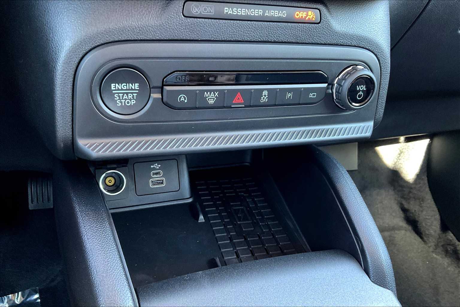 2025 Ford Bronco Sport Outer Banks photo 16