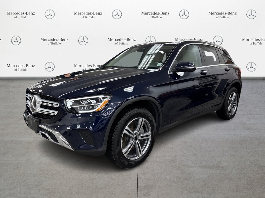 2022 Mercedes-Benz GLC GLC300's photo