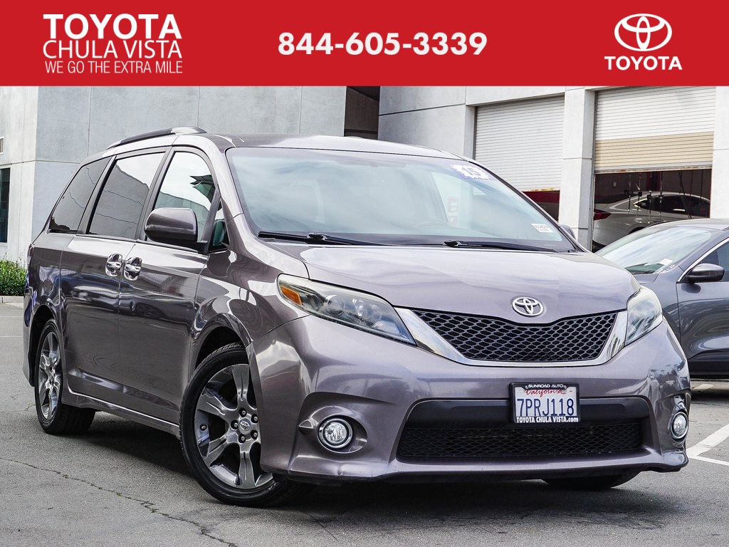 2015 Toyota Sienna SE