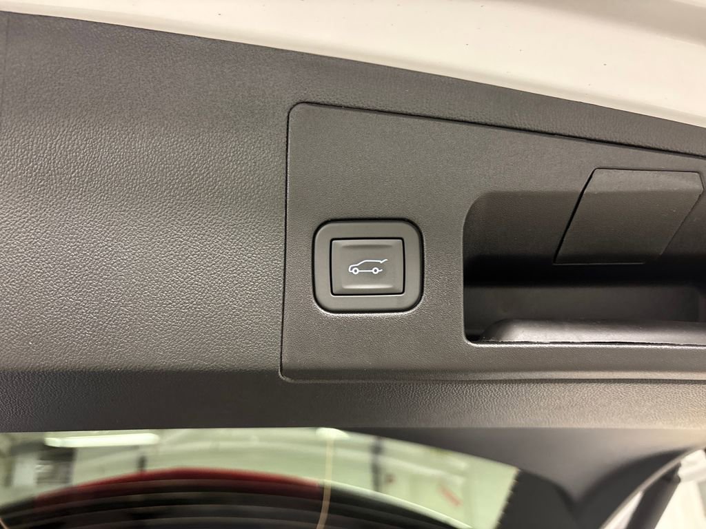 2025 Cadillac XT5 Premium Luxury photo 13