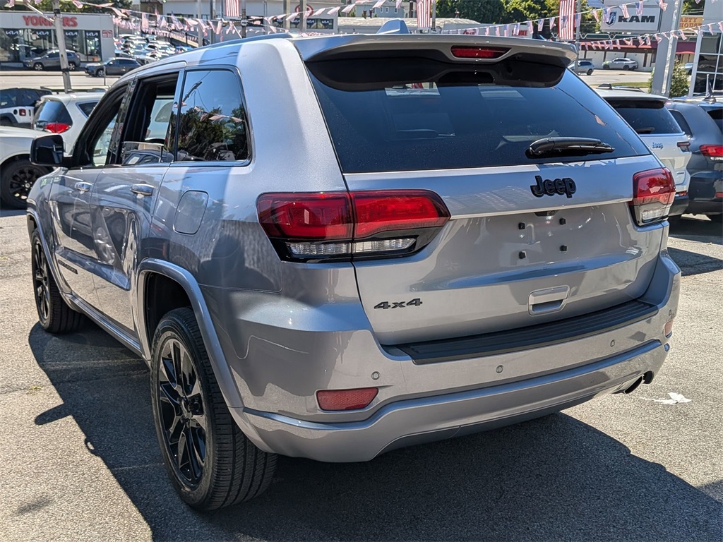 2020 Jeep Grand Cherokee Altitude photo 8