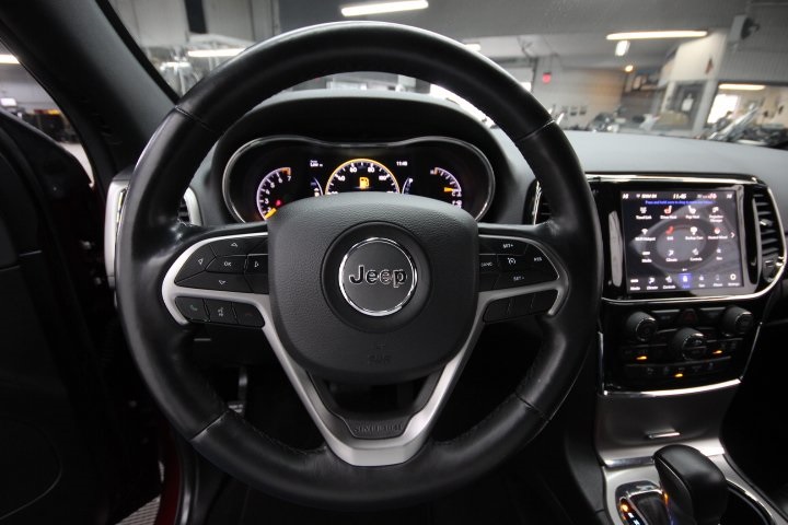 2021 Jeep Grand Cherokee Laredo X photo 17