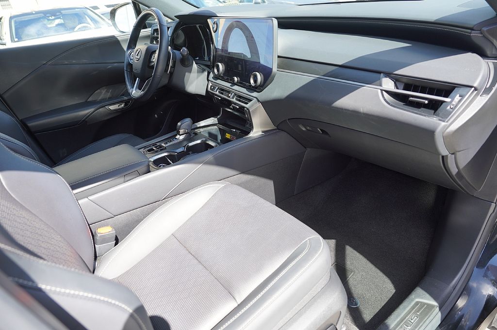 2023 Lexus RX 350 Premium photo 9