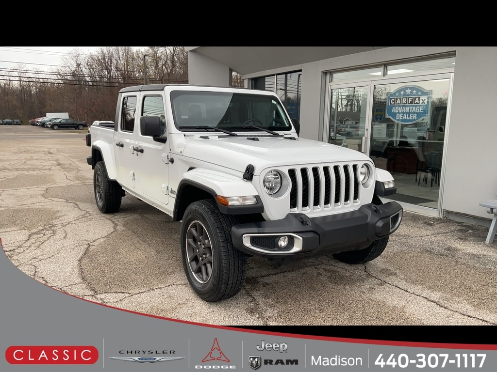 2023 Jeep Gladiator Overland's photo