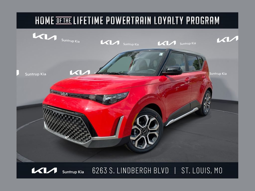 2025 Kia Soul EX's photo