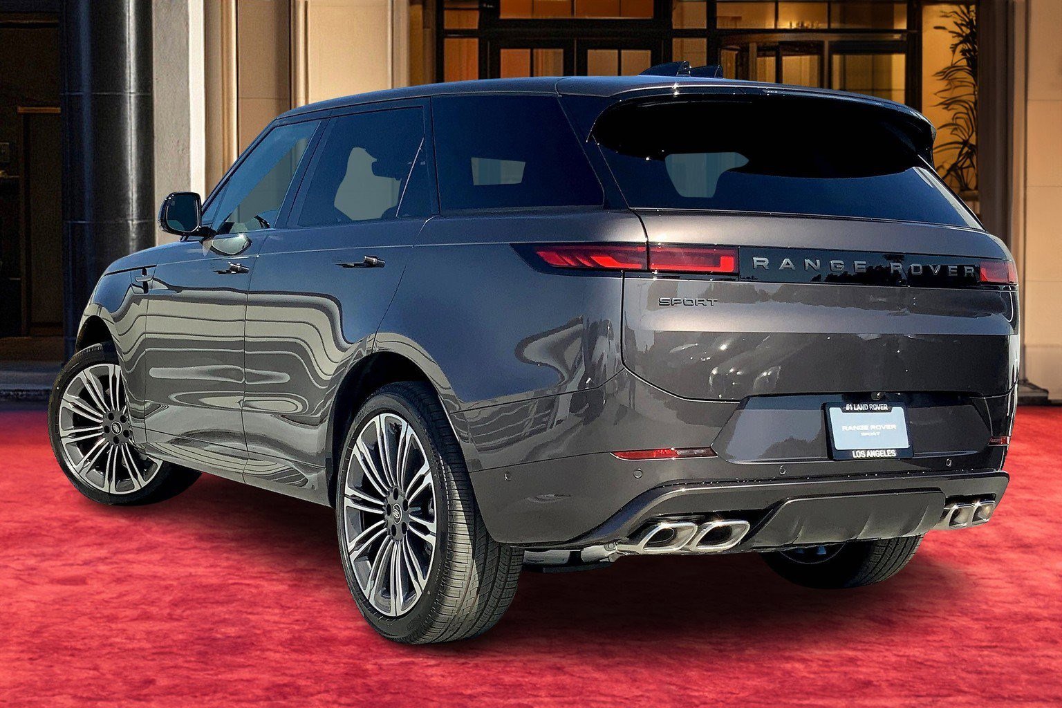 2025 Land Rover Range Rover Sport SE photo 2