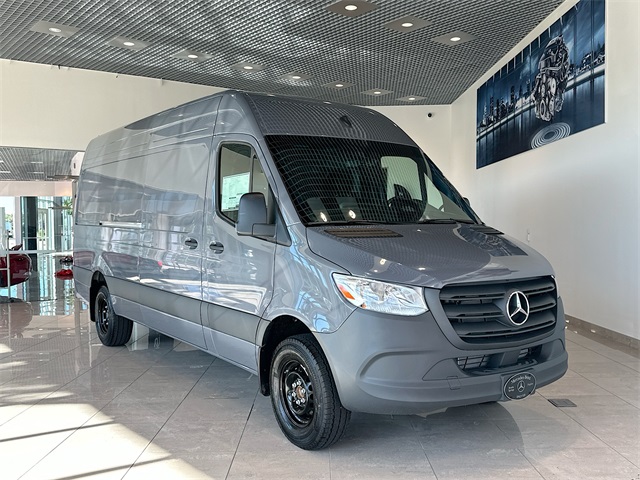 2025 Mercedes-Benz Sprinter Cargo Van Base's photo