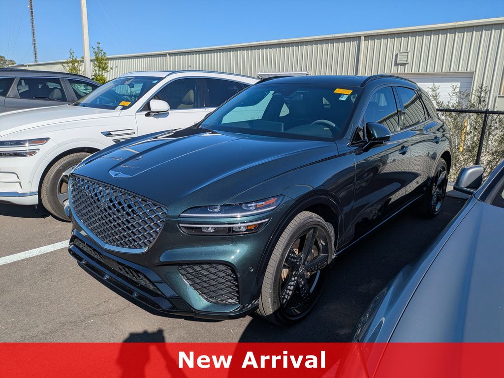 2023 GENESIS GV70 Standard's photo