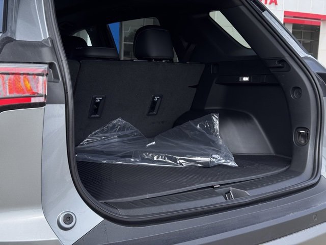 2026 Chevrolet Equinox LT photo 23