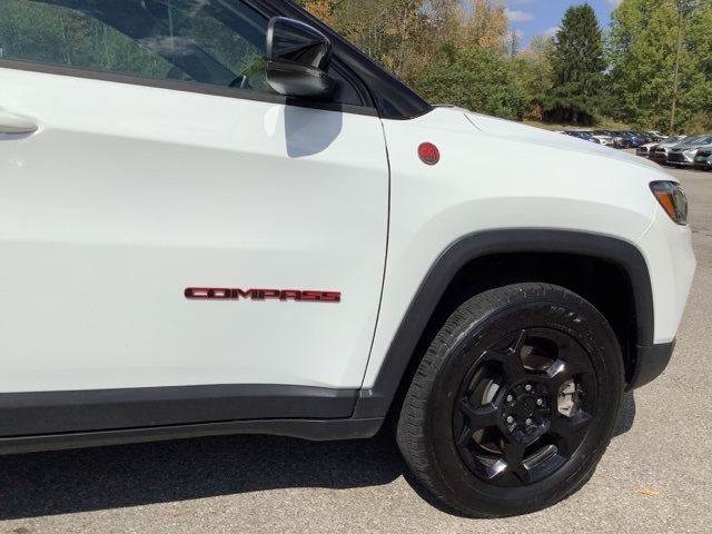 2024 Jeep Compass Trailhawk photo 5