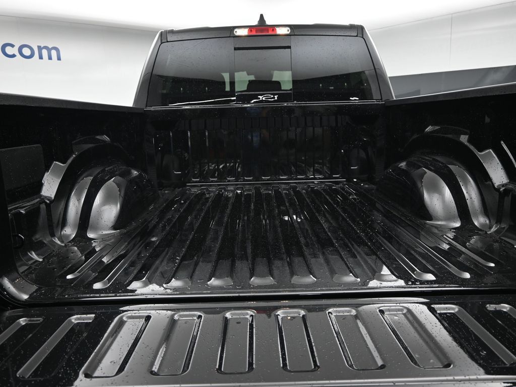 2025 Ram 1500 Tradesman photo 7