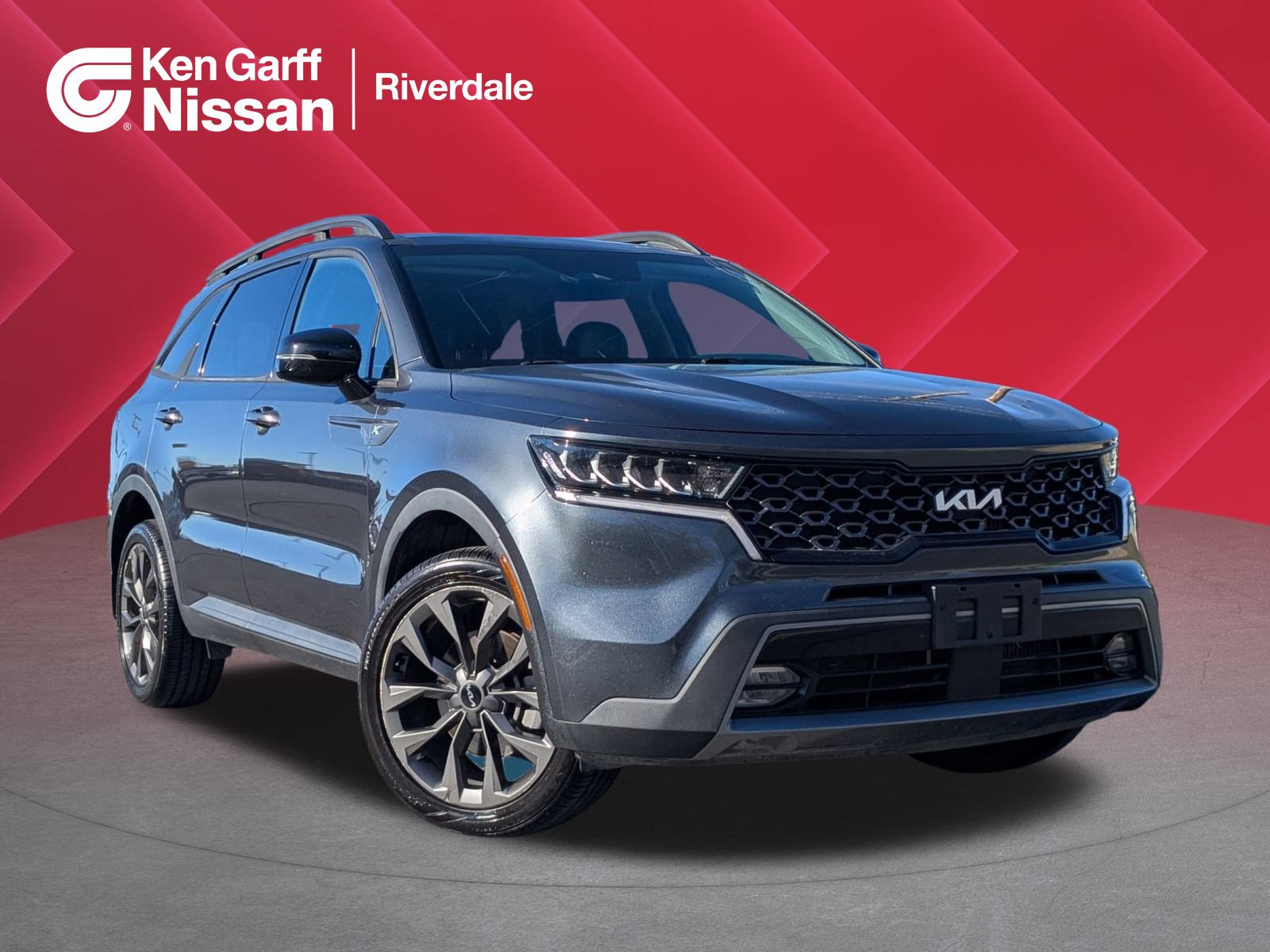 2022 Kia Sorento X-Line EX's photo