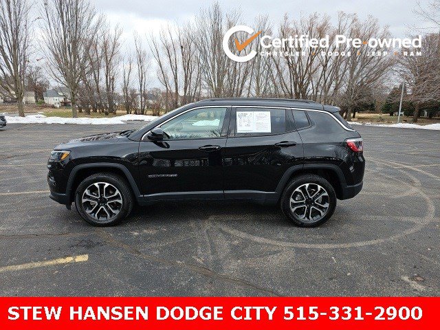 2022 Jeep Compass Limited's photo