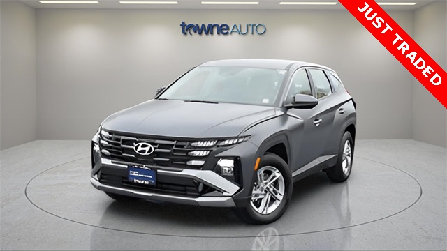 2025 Hyundai Tucson SE's photo