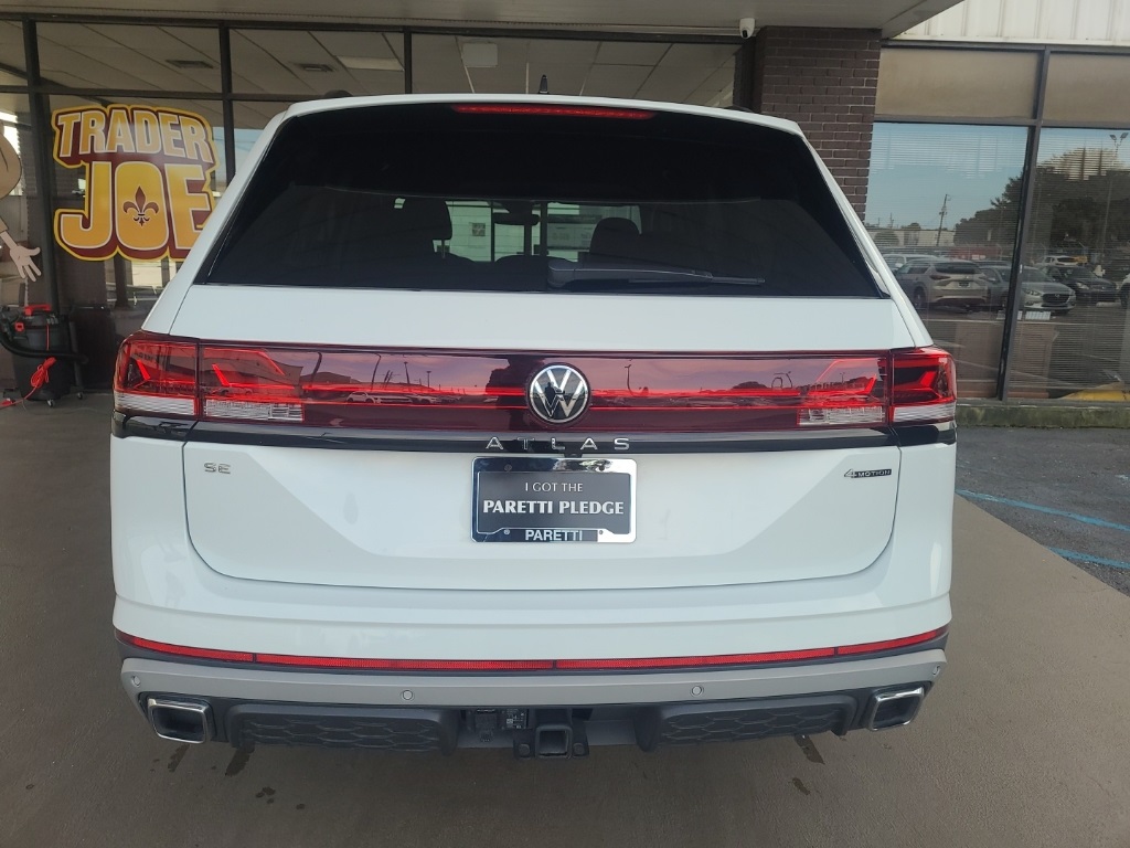 2024 Volkswagen Atlas Peak Edition SE Technology photo 4