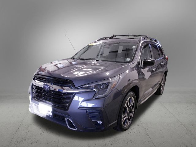 2024 Subaru Ascent Touring's photo