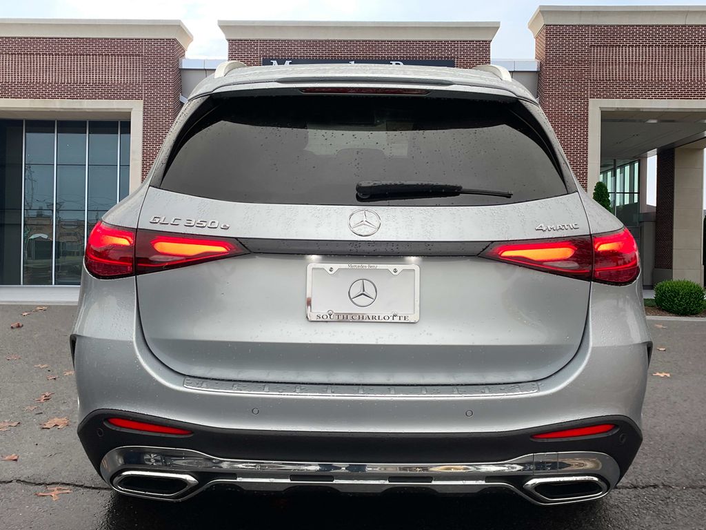 2025 Mercedes Benz GLC 350e 4MATIC photo 6