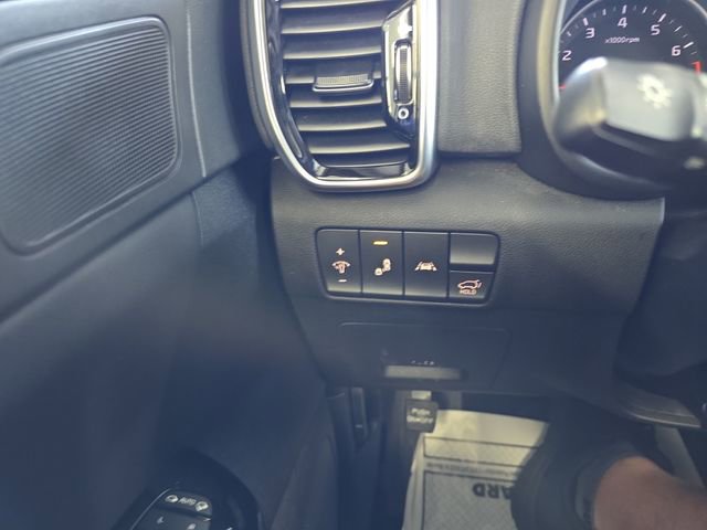 2021 Kia Sportage EX photo 17