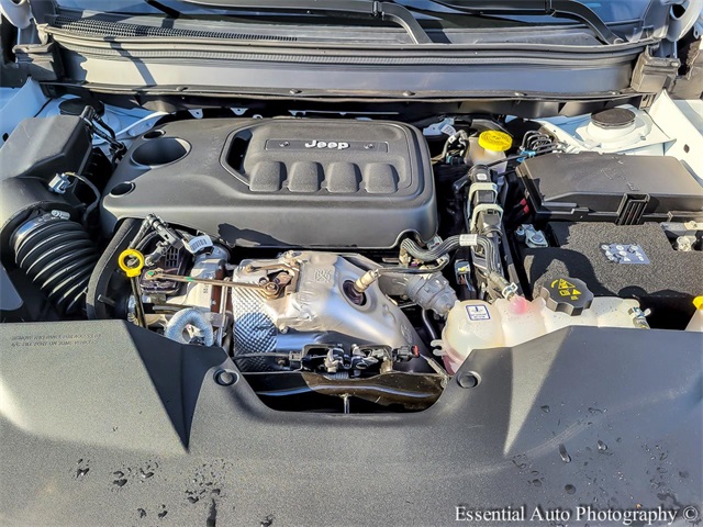 2022 JEEP CHEROKEE - Image 35