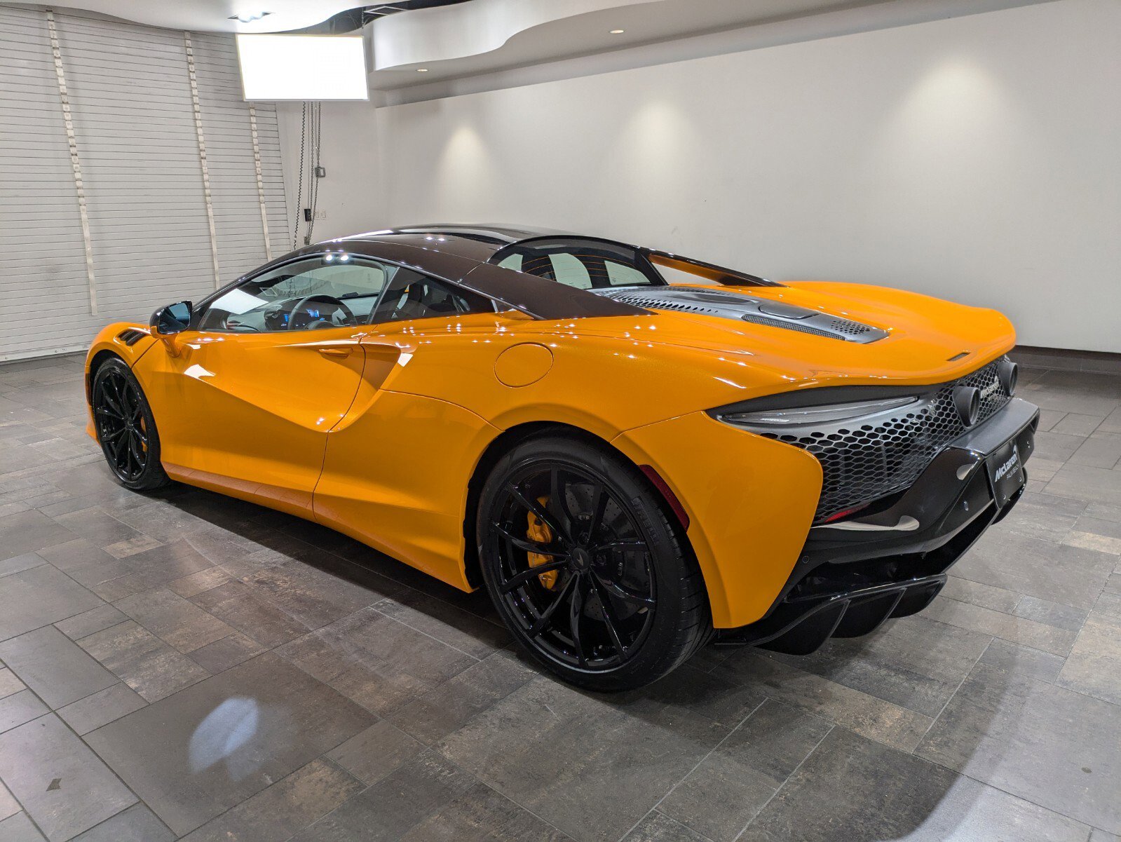 2025 Mclaren ARTURA photo 4