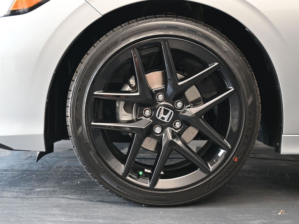 2026 Honda Civic Sport photo 9
