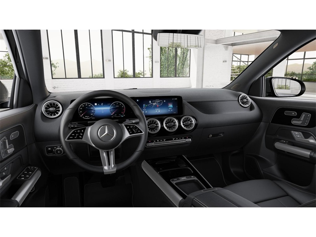 2026 Mercedes Benz GLA 250 4MATIC photo 3