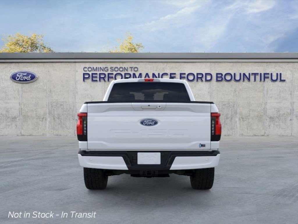 2025 Ford F-150 Lightning photo 3