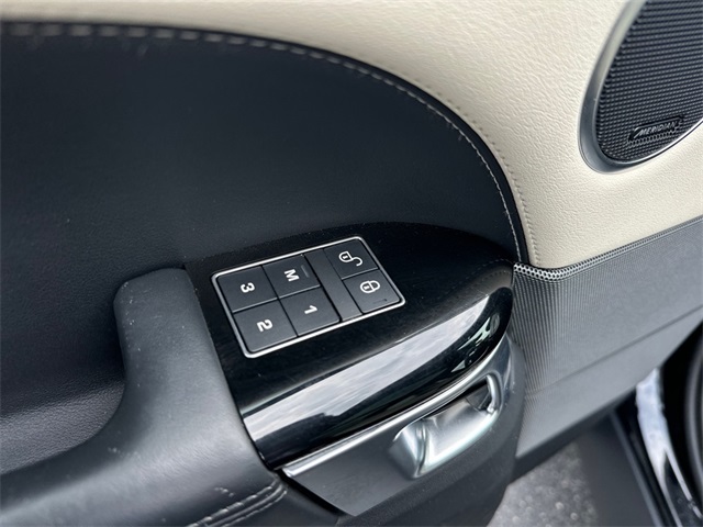 2020 Land Rover Range Rover Sport HSE photo 17