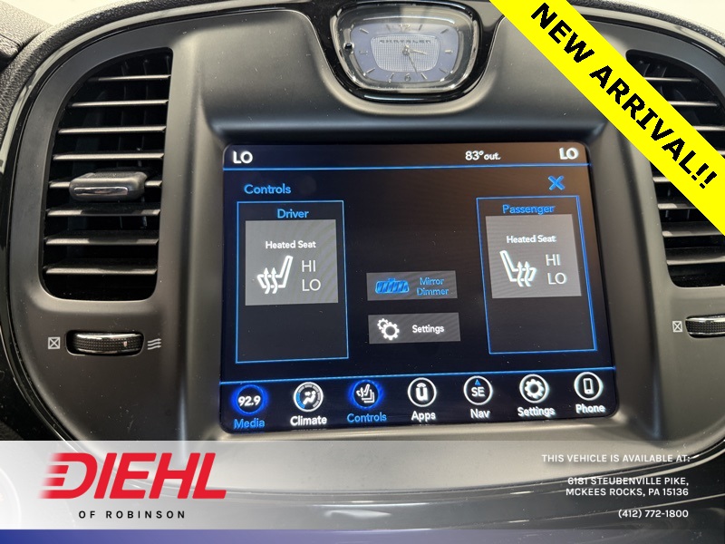 2022 Chrysler 300 S photo 27