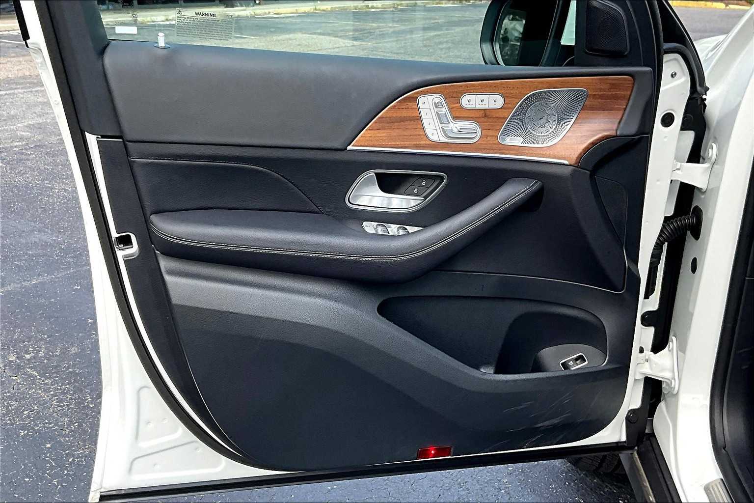 2025 Mercedes Benz GLE 350 4MATIC photo 20