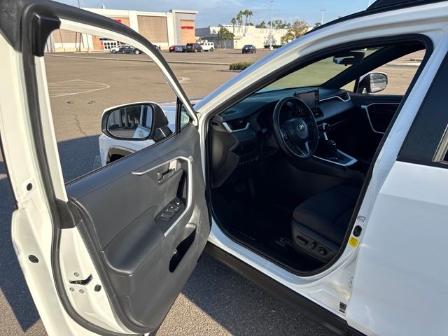2021 Toyota RAV4 Prime XLE Premium photo 19