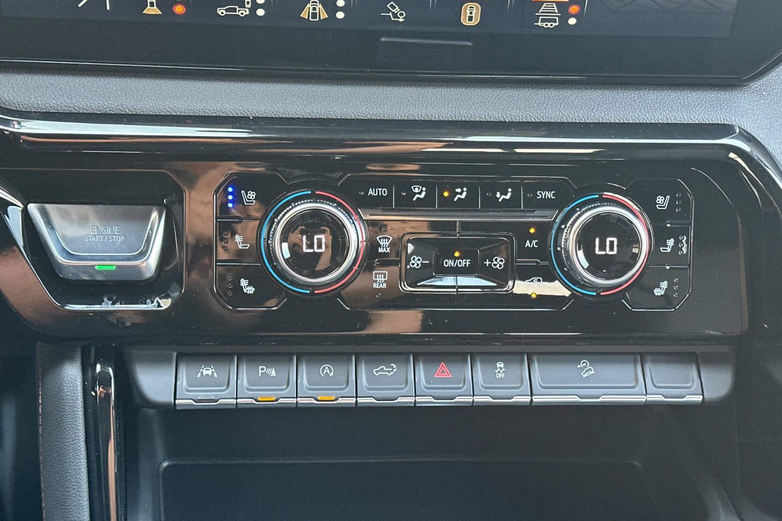 2026 Gmc Sierra 1500 AT4 photo 17